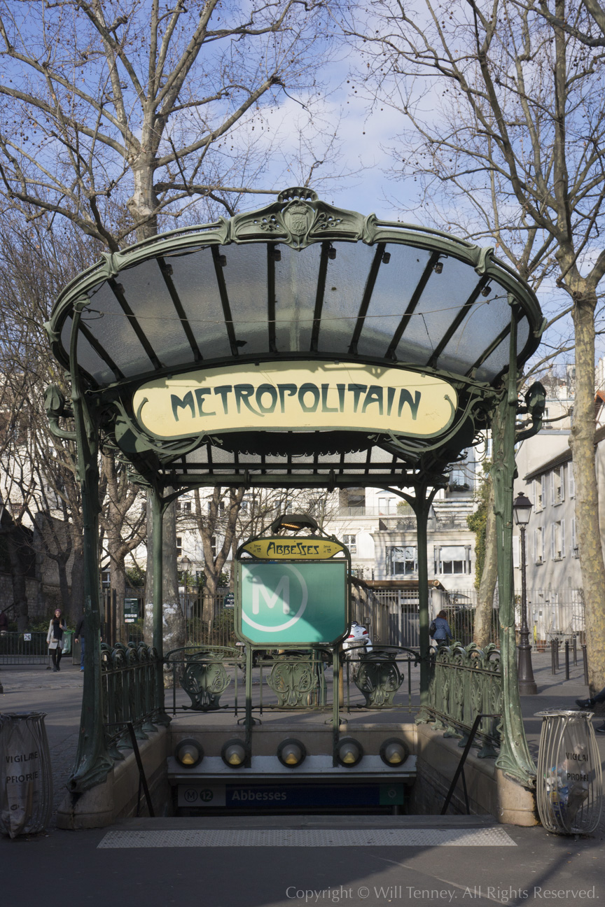 Abbesses: Photograph by Will Tenney